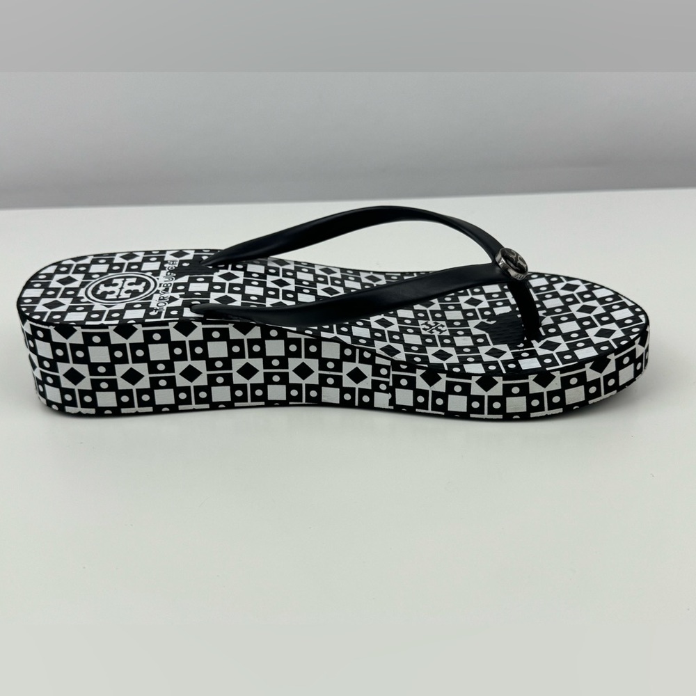 Tory Burch Black and White Sandals - Picture 6 of 14
